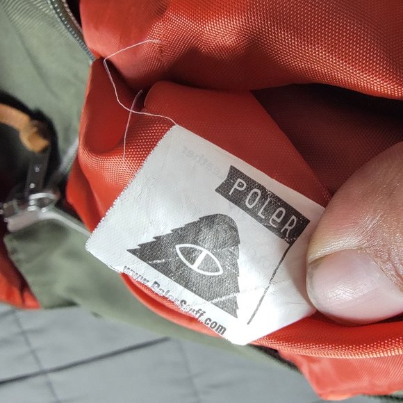 Poler Camp Vibes Duffel Shoulder Bag Convertible Backpack Outdoors Hiking - Picture 8 of 10